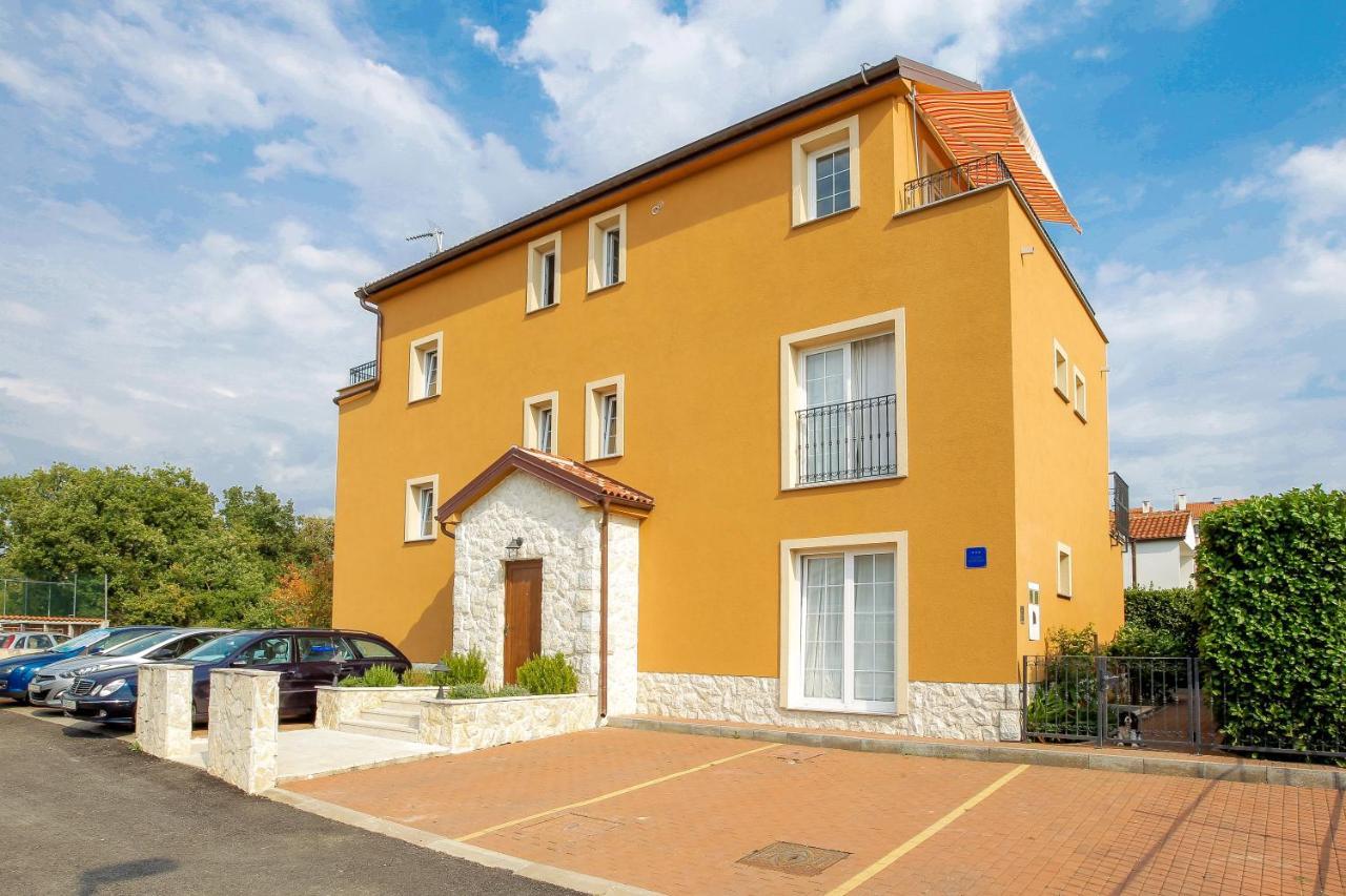 Rougemarin Apartments Biograd Na Moru Ngoại thất bức ảnh