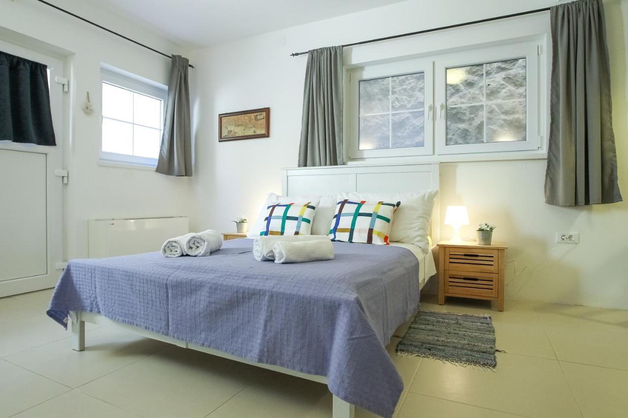Rougemarin Apartments Biograd Na Moru Ngoại thất bức ảnh