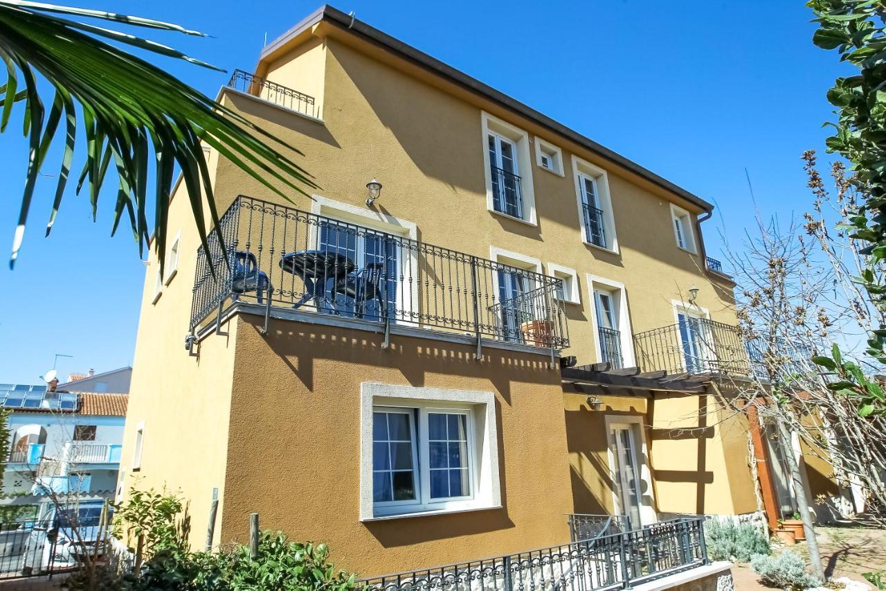 Rougemarin Apartments Biograd Na Moru Ngoại thất bức ảnh