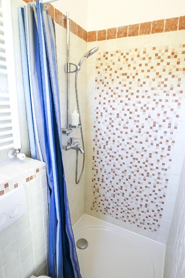 Rougemarin Apartments Biograd Na Moru Ngoại thất bức ảnh