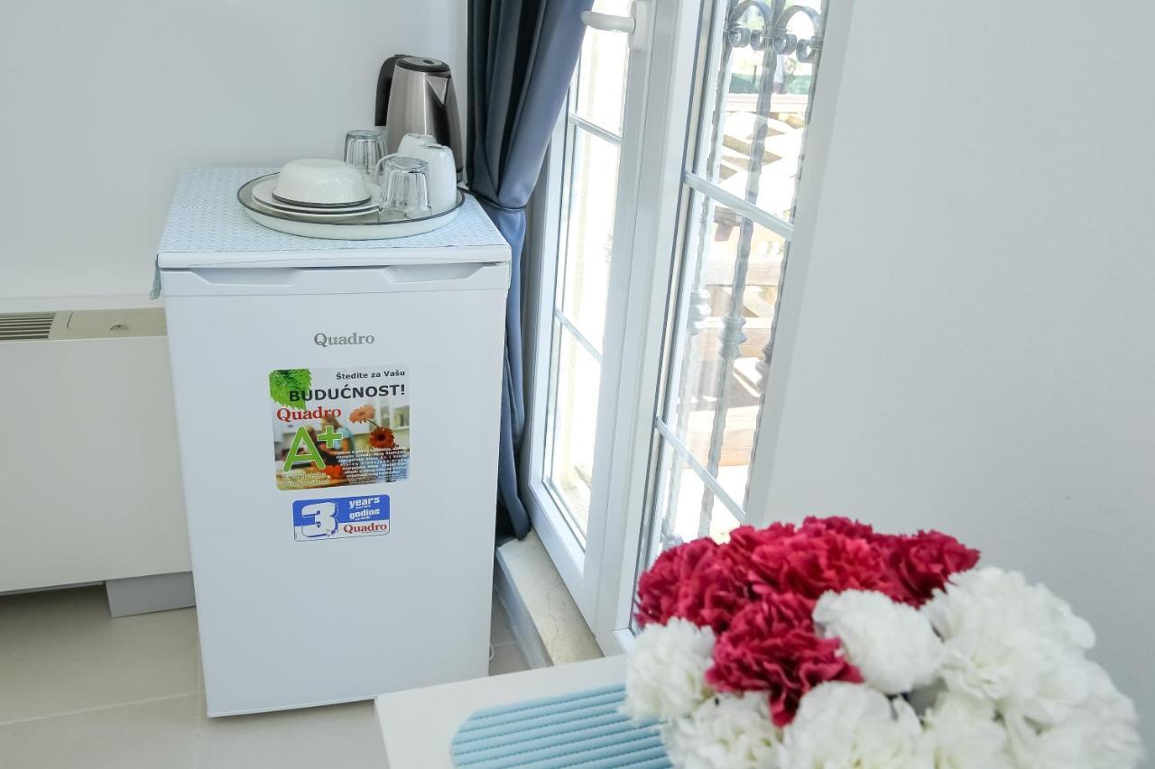 Rougemarin Apartments Biograd Na Moru Ngoại thất bức ảnh
